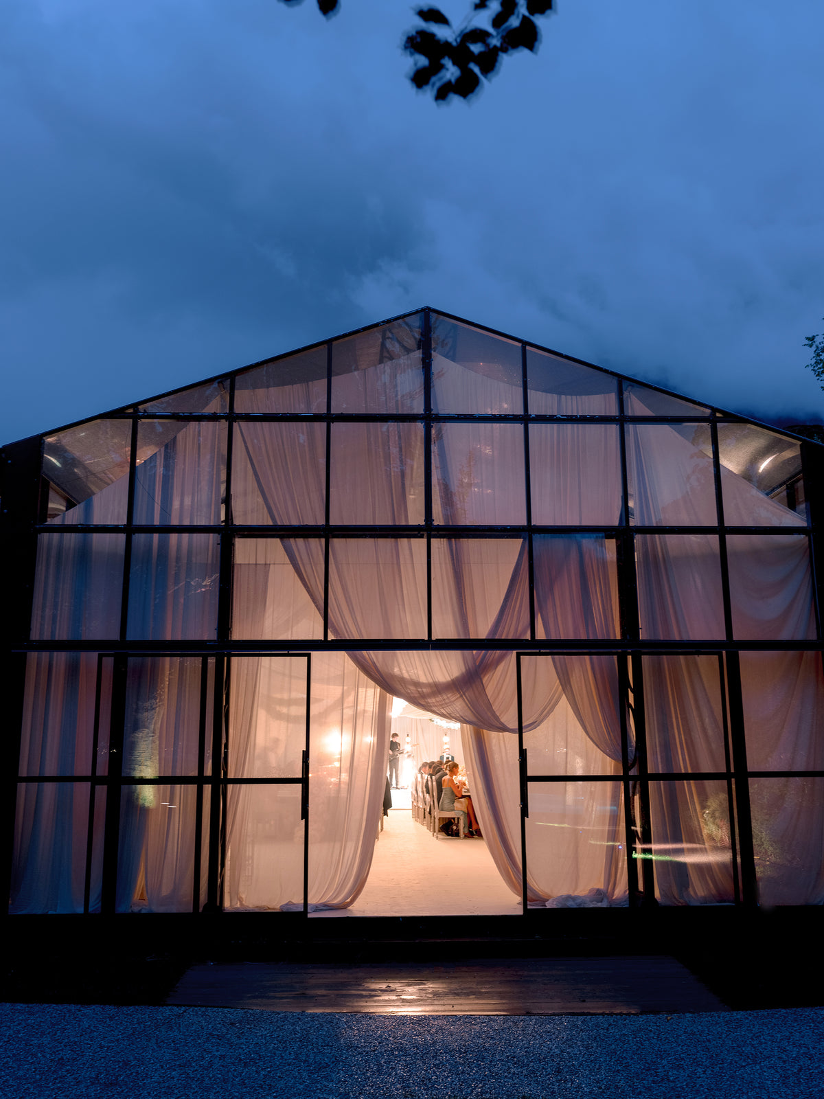 Bespoke Pearl Mass Rose Menu  | Rebecca Bloom's Lake Como Wedding | Villa Balbiano