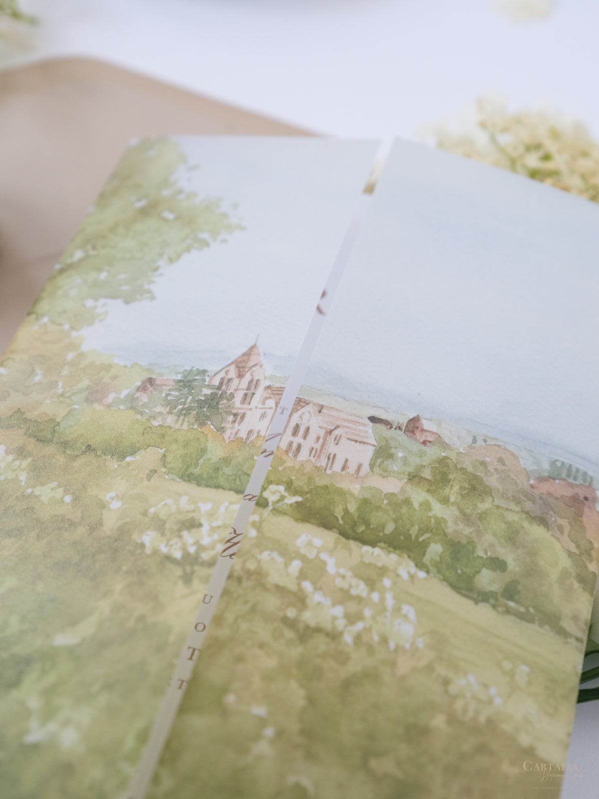 Invitación de boda de acuarela de pergamino | Hotel Petersham | Comisión R&J a medida