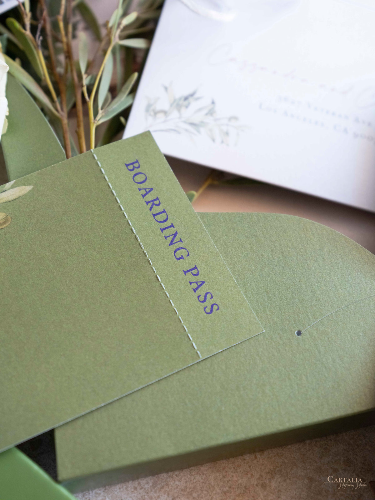 Caja de boda de lujo con pasaporte en cuero vegano y lugar | Apulia, Italia| C&C a medida