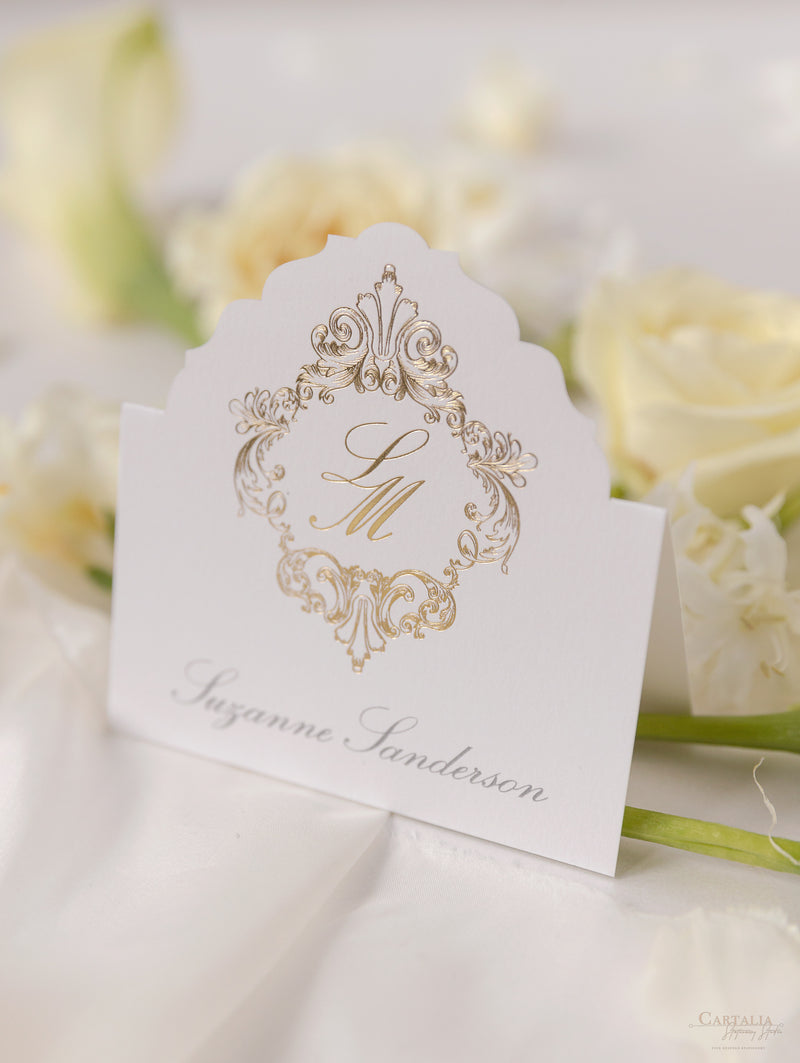 Deckled Edge Luxury Gold Foil Place Card – Cartalia, image size:800x1063
