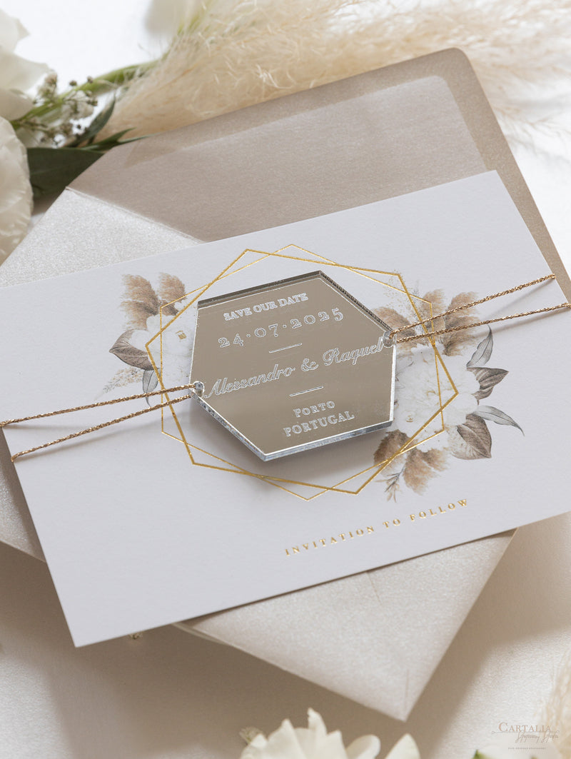 Pampas Rustic Beige Save the Date with Gold Mirror Plexi Hexagon Magne –  Cartalia