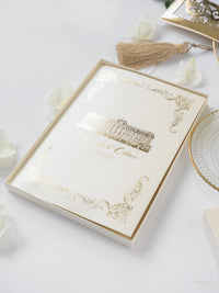 Suite de invitación de lujo en caja con espejo dorado y champán y boceto del lugar en papel de aluminio | M&O de comisión a medida