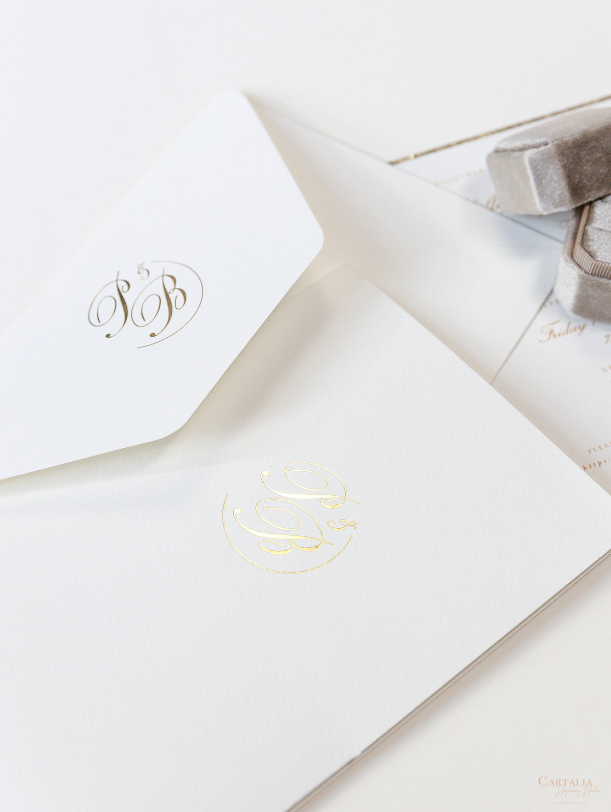Invitaciones de boda en Grantley Hall | Comisión personalizada P&B