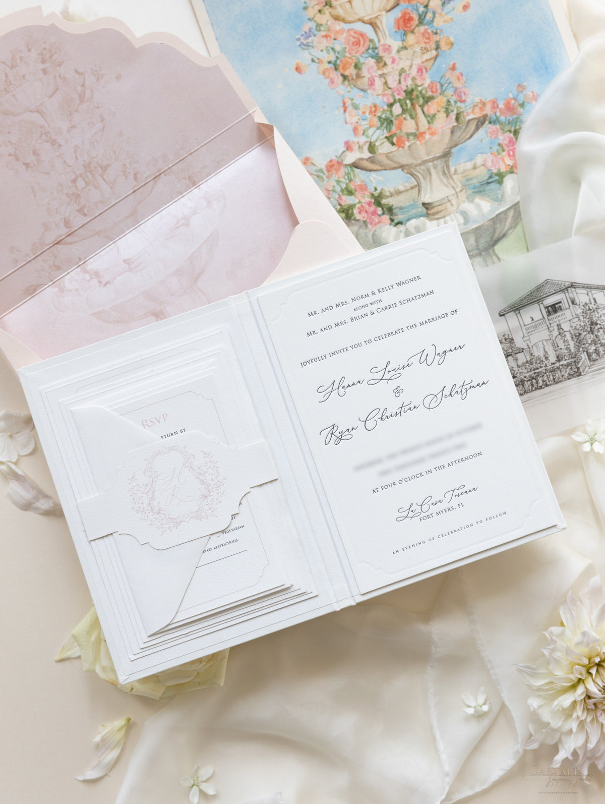 Libro en caja de lujo hecho a mano con bolsillo de invitaciones de La Casa Toscana | Comisión personalizada H&R