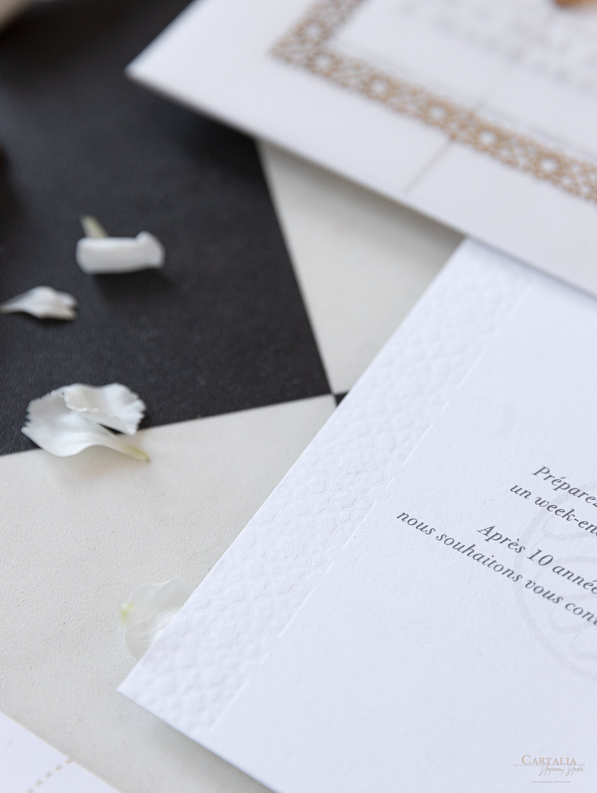 Boda de destino en Marruecos | Invitaciones de boda en Marrakech | Comisión A&B a medida