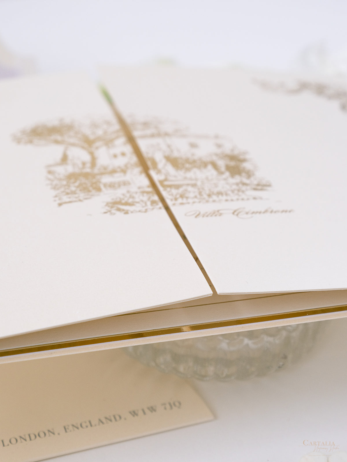 Invitación de bolsillo de lujo con lámina dorada | Villa Cimbrone | Comisión R&amp;J a medida