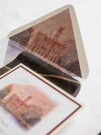 Invitación personalizada al lugar de la boda en acuarela con lámina dorada | Villa Regina Teodolinda | Lago Como