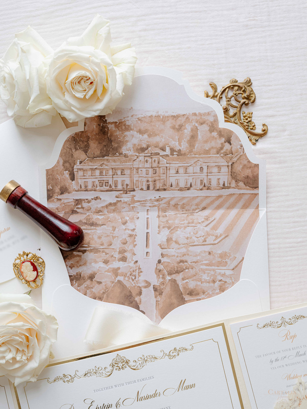 Suite plegable de bolsillo de invitación de lámina dorada de lujo para el día de la boda, confirmación de asistencia, tarjeta de información con bolsillo cortado con láser, guión de caligrafía