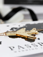 Cartera de viaje FOLDER blanca y negra: Suite de invitación para pasaporte de boda de lujo en bolsillo y etiqueta de espejo dorado