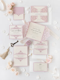 Tarjeta de boda para guardar la fecha cortada con láser de la colección Blush and Cream