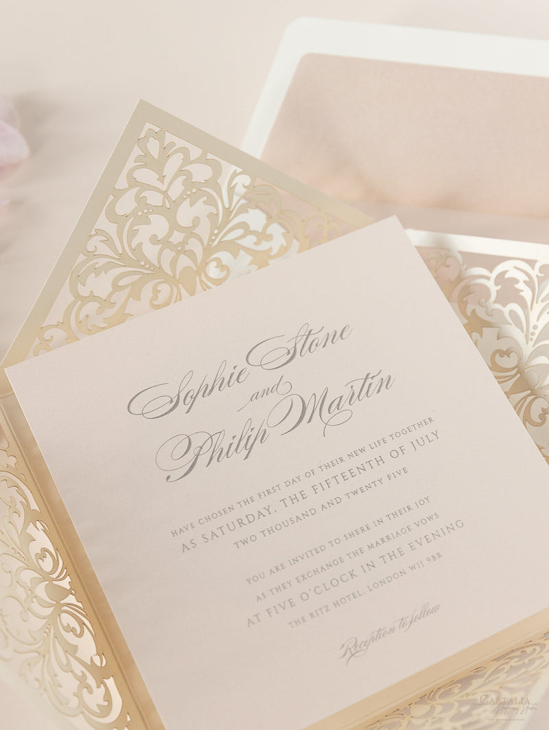 Invitación de boda con bolsillo de encaje cortado con láser color champán + juego de deseos de boda