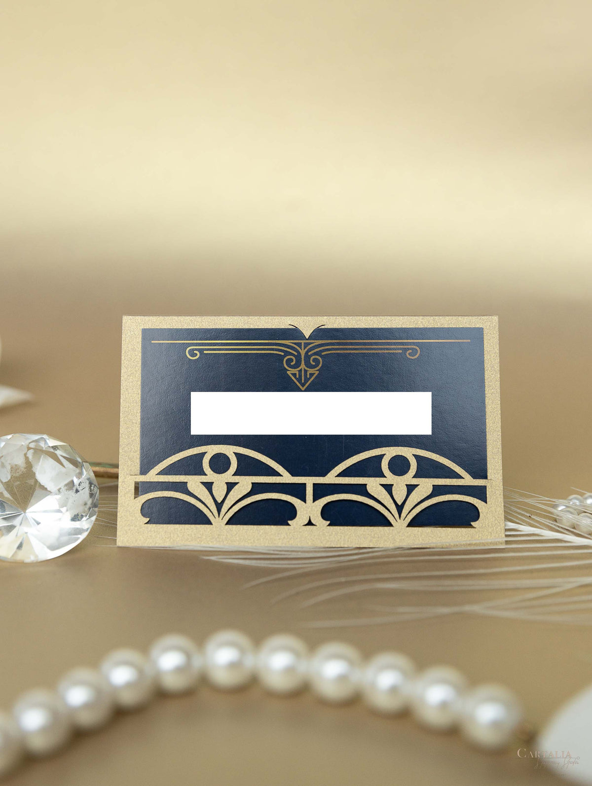 Tarjeta de lugar con corte láser del Gran Gatsby Art Déco dorado