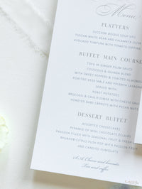 Delicadas y lujosas tarjetas de menú en relieve con detalle de perlas