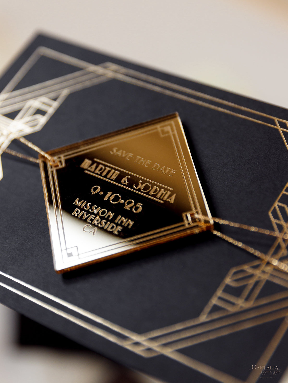 Imán de plexiglás geométrico con espejo dorado Art Deco Great Gatsby Save the Date