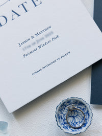 Arch Style Deluxe Azul marino y blanco Reserva las fechas | Comisión a medida J&amp;M