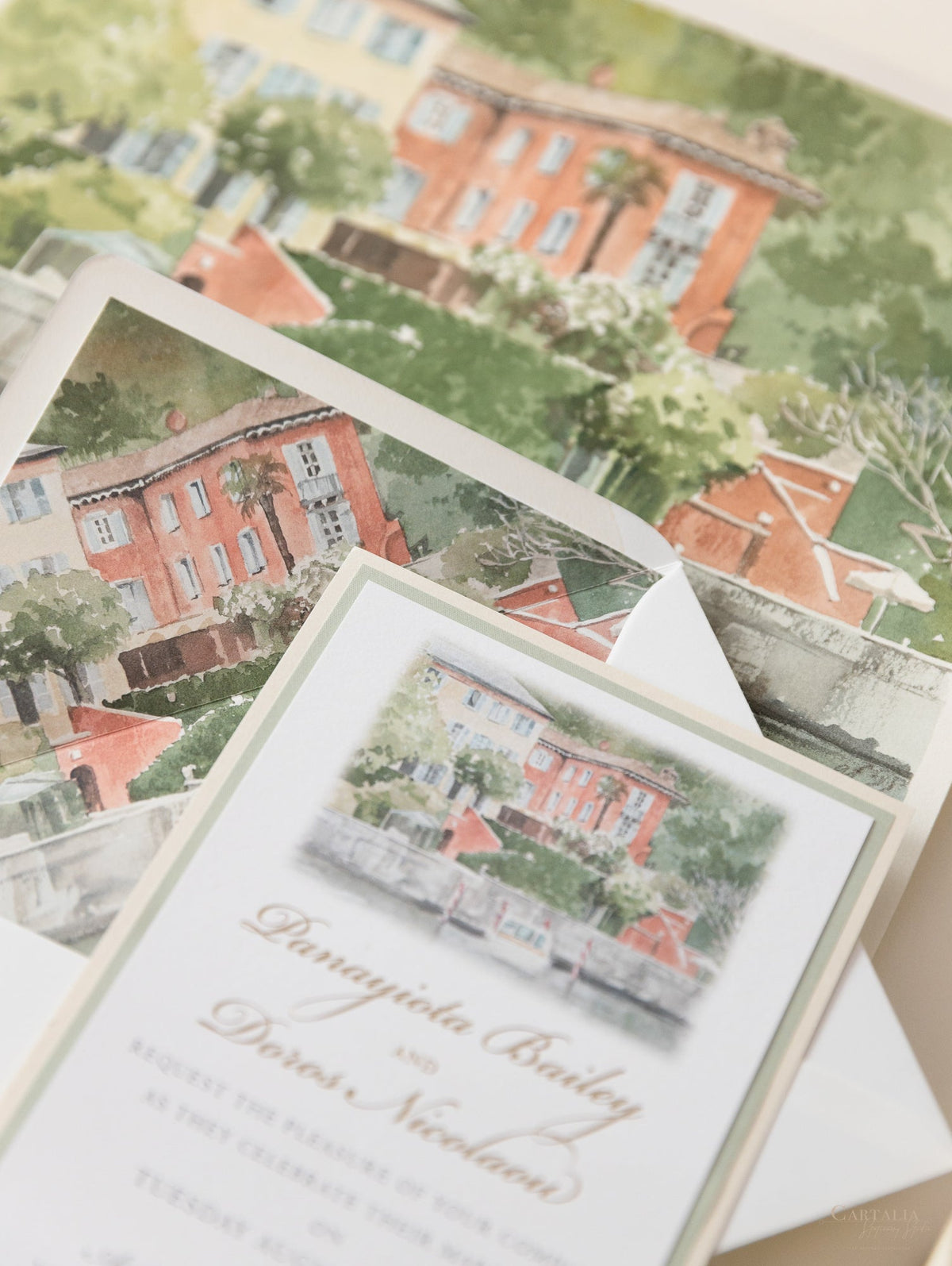 Invitación personalizada al lugar de la boda en acuarela con lámina dorada | Villa Regina Teodolinda | Lago Como