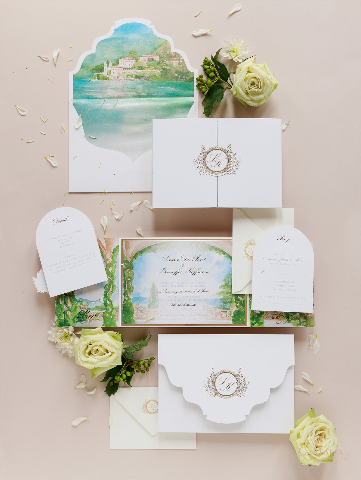 Suite de invitación de boda de lujo Villa del Balbianello | Folio estilo bolsillo con lugar de acuarela y lámina dorada | Boda en el lago de Como