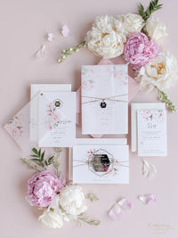 Invitación del día de vitela y confirmación de asistencia │Flor de peonías de acuarela rosa │ Plexi espejo plateado