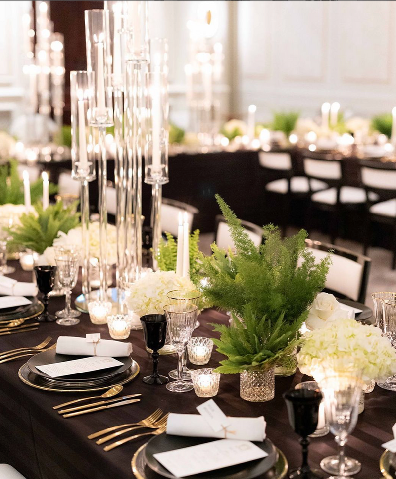 Invitaciones al lugar del Four Seasons Hotel Hampshire | M&amp;D de comisión a medida