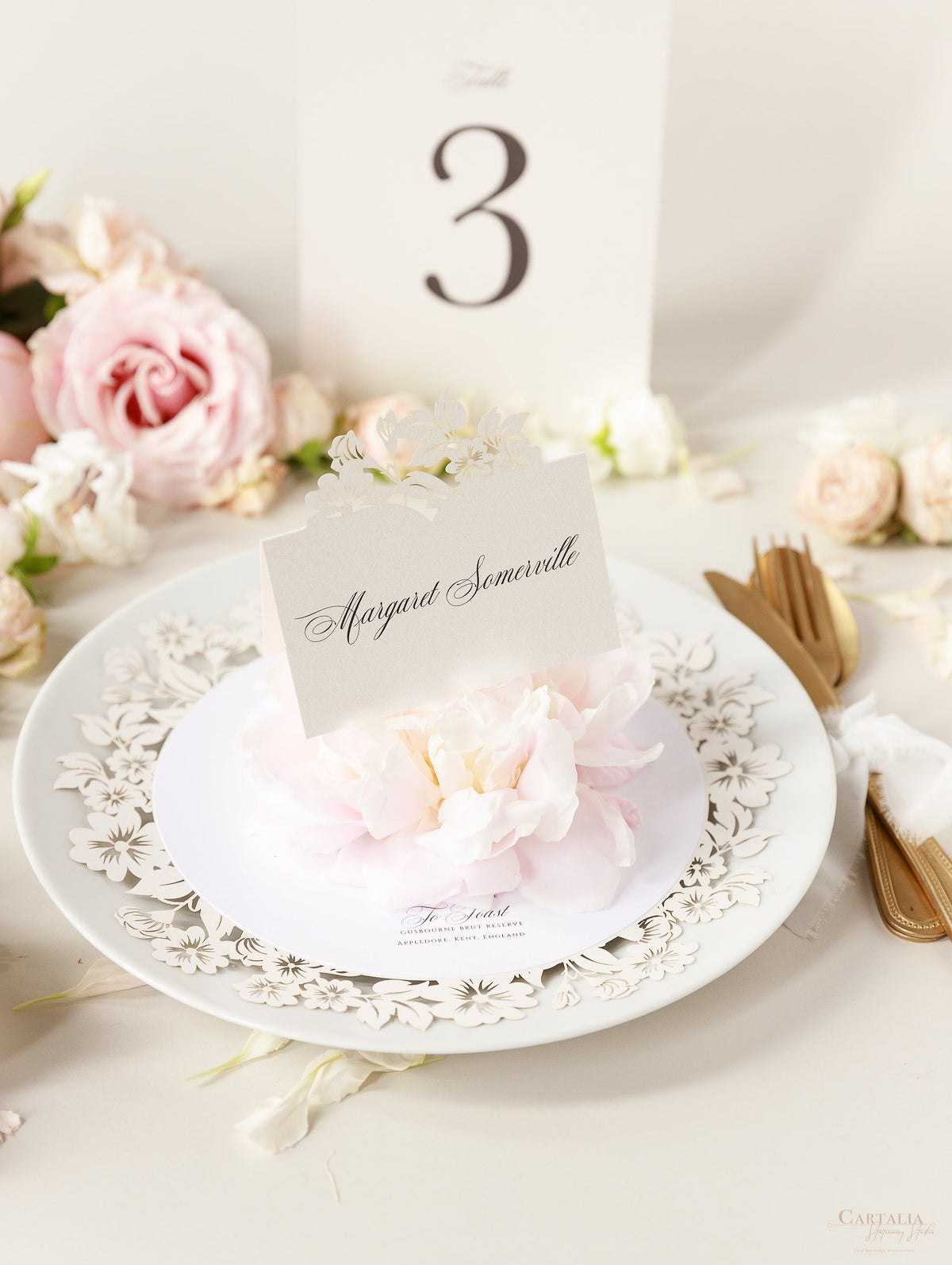 Romantic Place Cards With Laser Cut Flowers