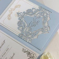 Invitaciones Hotel Villa Cimbrone | Suite de bolsillo para bodas con lámina dorada y boceto del lugar para celebrar la boda